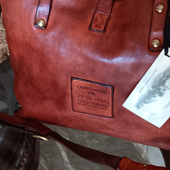 Campomaggi NWT" Chestnut Leather Tote - Picture 3 of 9